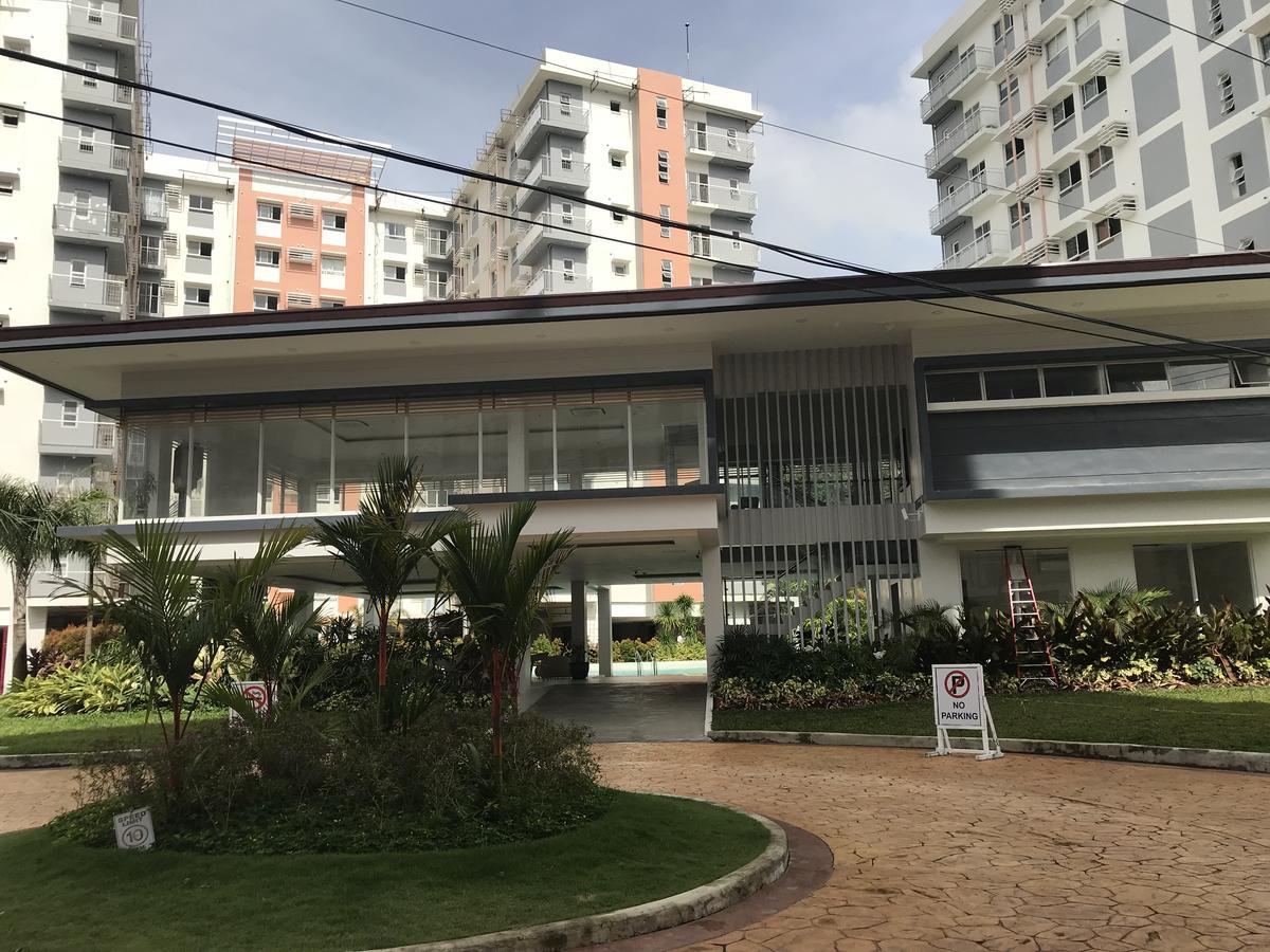 Mivesa Garden Residences By Cec Cebu Exterior foto